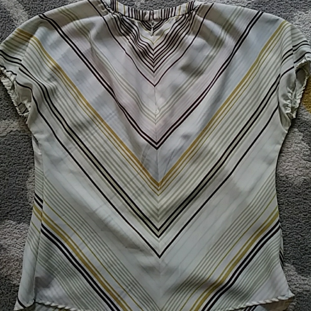 GAP Blouse - Picture 3 of 4